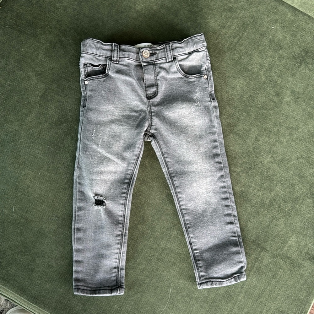 Zara Baby grey denim distressed toddler/baby jeans stretchy skinny